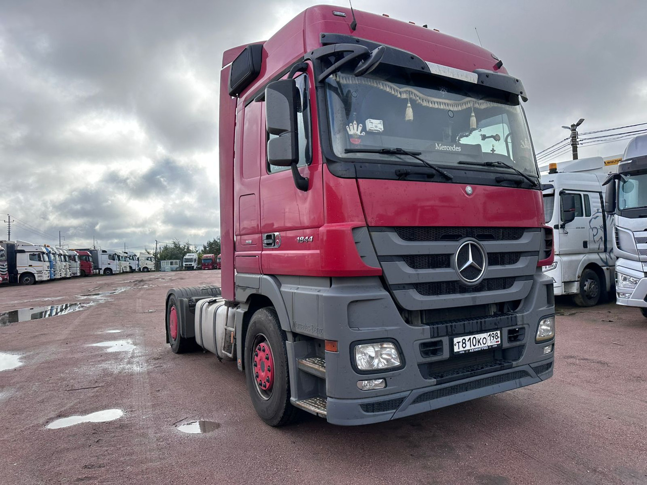 Mercedes-Benz 1844 LS - Тягач: фото 3 Mercedes-Benz 1844 LS - Тягач: фото 3