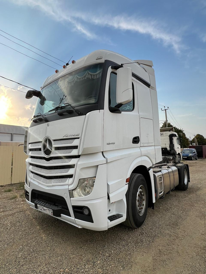 Mercedes-Benz 1845 LS - Тягач: фото 2 Mercedes-Benz 1845 LS - Тягач: фото 2