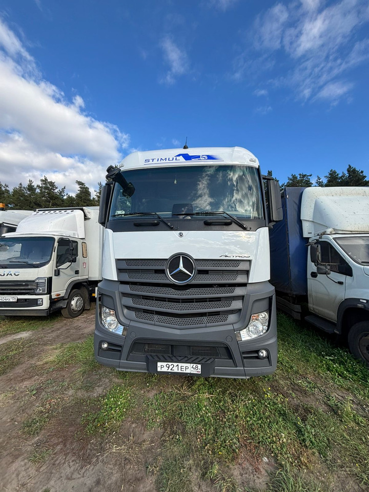 Mercedes-Benz 1848 - Тягач: фото 1 Mercedes-Benz 1848 - Тягач: фото 1