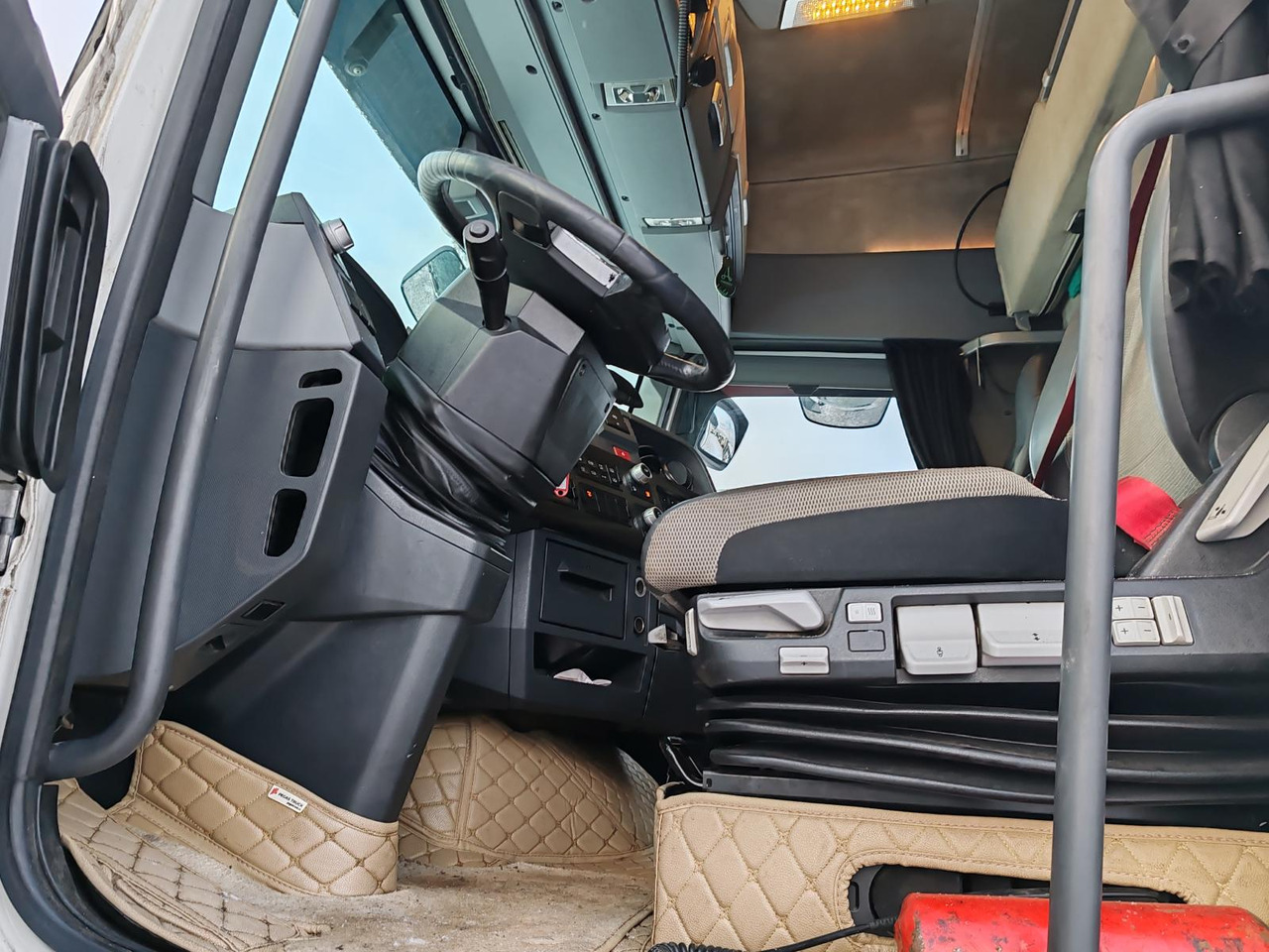 Тягач Renault T 4x2 530 л.с.: фото 10 Тягач Renault T 4x2 530 л.с.: фото 10