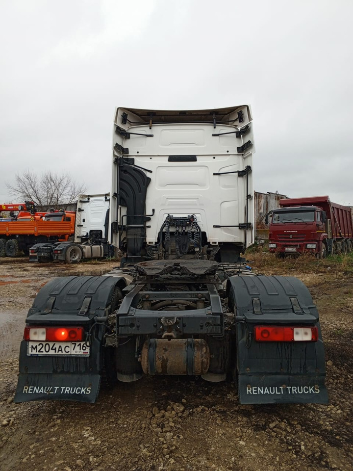 Тягач Renault T 4x2: фото 8 Тягач Renault T 4x2: фото 8