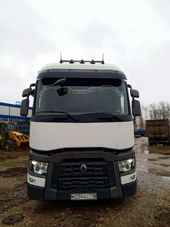 Renault T 4x2 - Тягач: фото 1 Renault T 4x2 - Тягач: фото 1