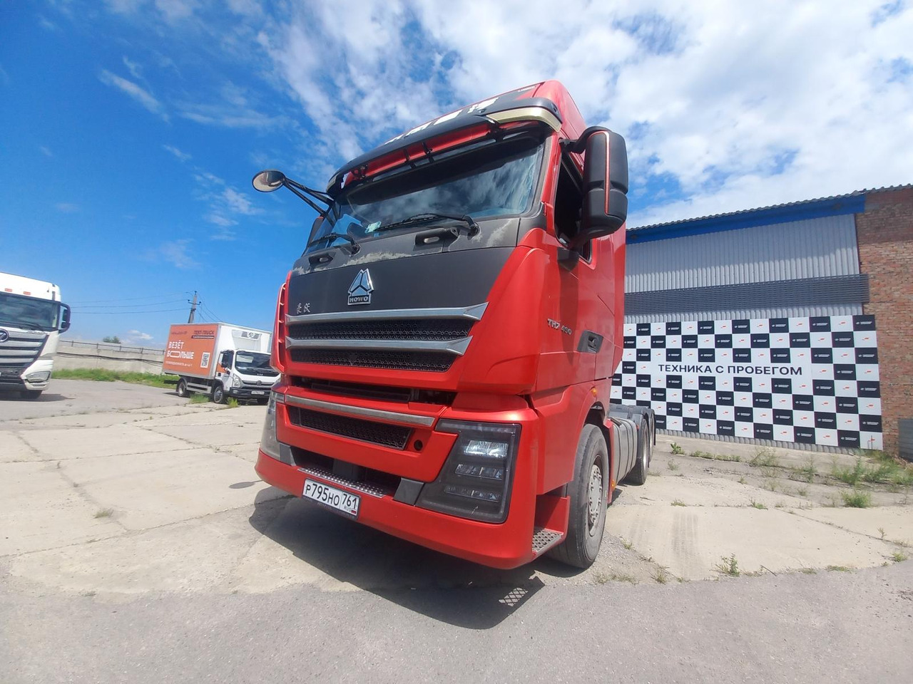 SINOTRUK ZZ4257V324HF1B - Тягач: фото 3 SINOTRUK ZZ4257V324HF1B - Тягач: фото 3