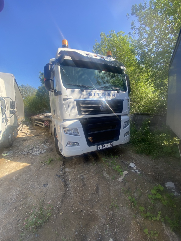SITRAK ZZ4186V361HE - Тягач: фото 1 SITRAK ZZ4186V361HE - Тягач: фото 1