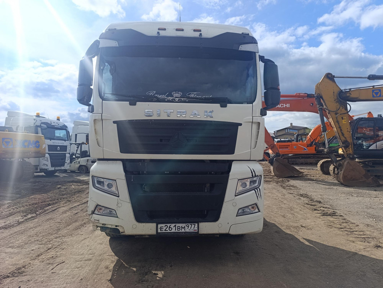 SITRAK ZZ4186V361HE - Тягач: фото 1 SITRAK ZZ4186V361HE - Тягач: фото 1