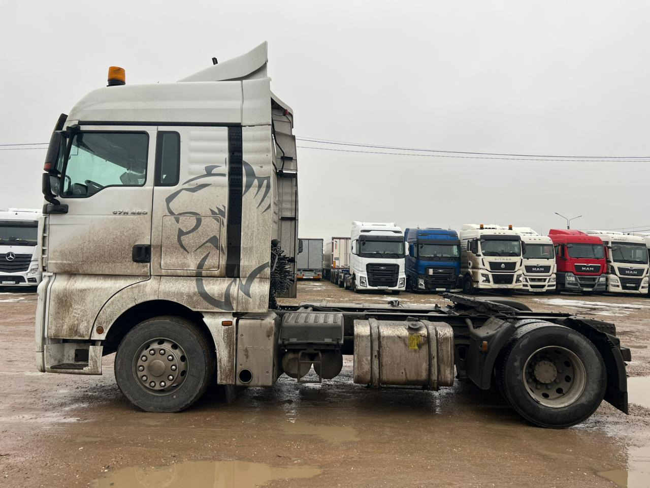 SITRAK ZZ4186V361HE - Тягач: фото 2 SITRAK ZZ4186V361HE - Тягач: фото 2