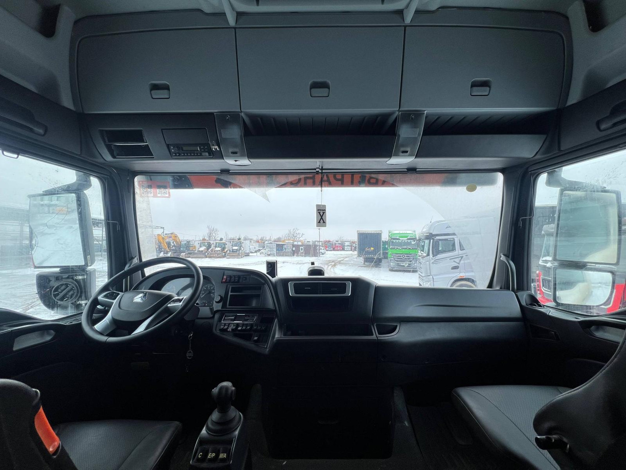 Тягач SITRAK ZZ4186V391HE: фото 8 Тягач SITRAK ZZ4186V391HE: фото 8
