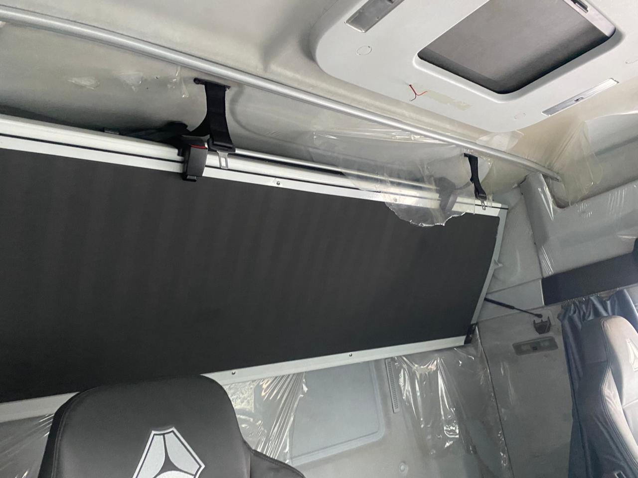SITRAK ZZ4186V391HE - Тягач: фото 3 SITRAK ZZ4186V391HE - Тягач: фото 3
