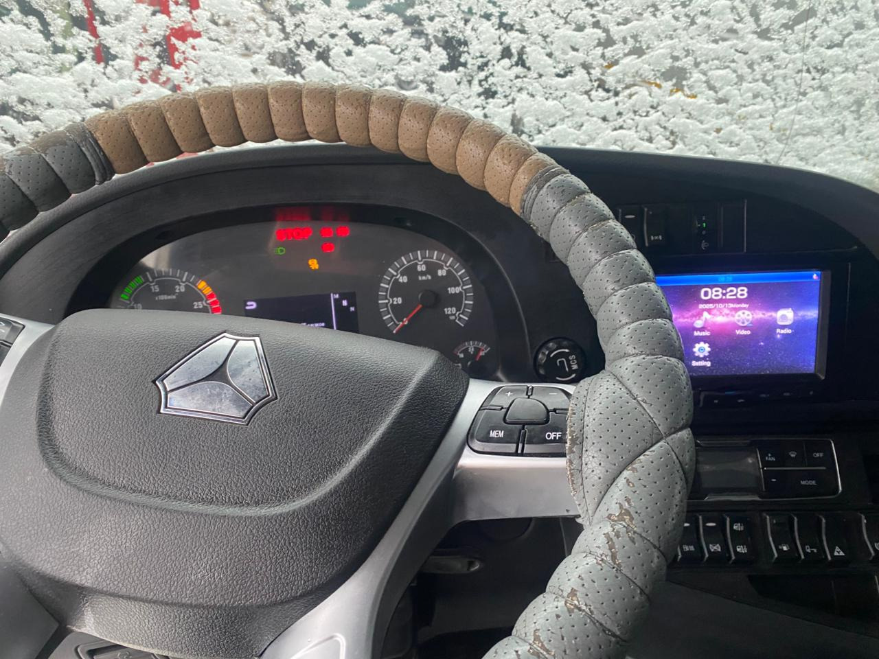 SITRAK ZZ4186V391HE - Тягач: фото 5 SITRAK ZZ4186V391HE - Тягач: фото 5