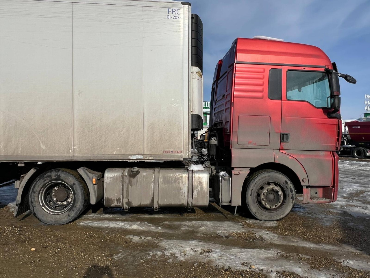 SITRAK ZZ4186V391HE - Тягач: фото 3 SITRAK ZZ4186V391HE - Тягач: фото 3