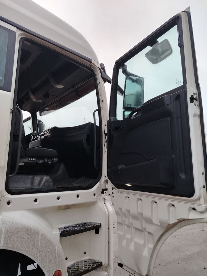 Тягач SITRAK ZZ4186V391HE: фото 6 Тягач SITRAK ZZ4186V391HE: фото 6