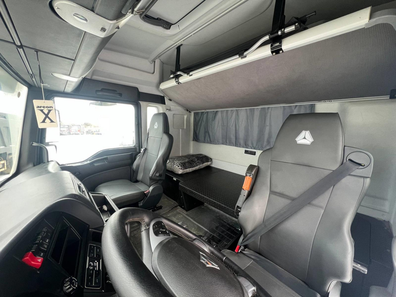 Тягач SITRAK ZZ4186V391HE: фото 7 Тягач SITRAK ZZ4186V391HE: фото 7