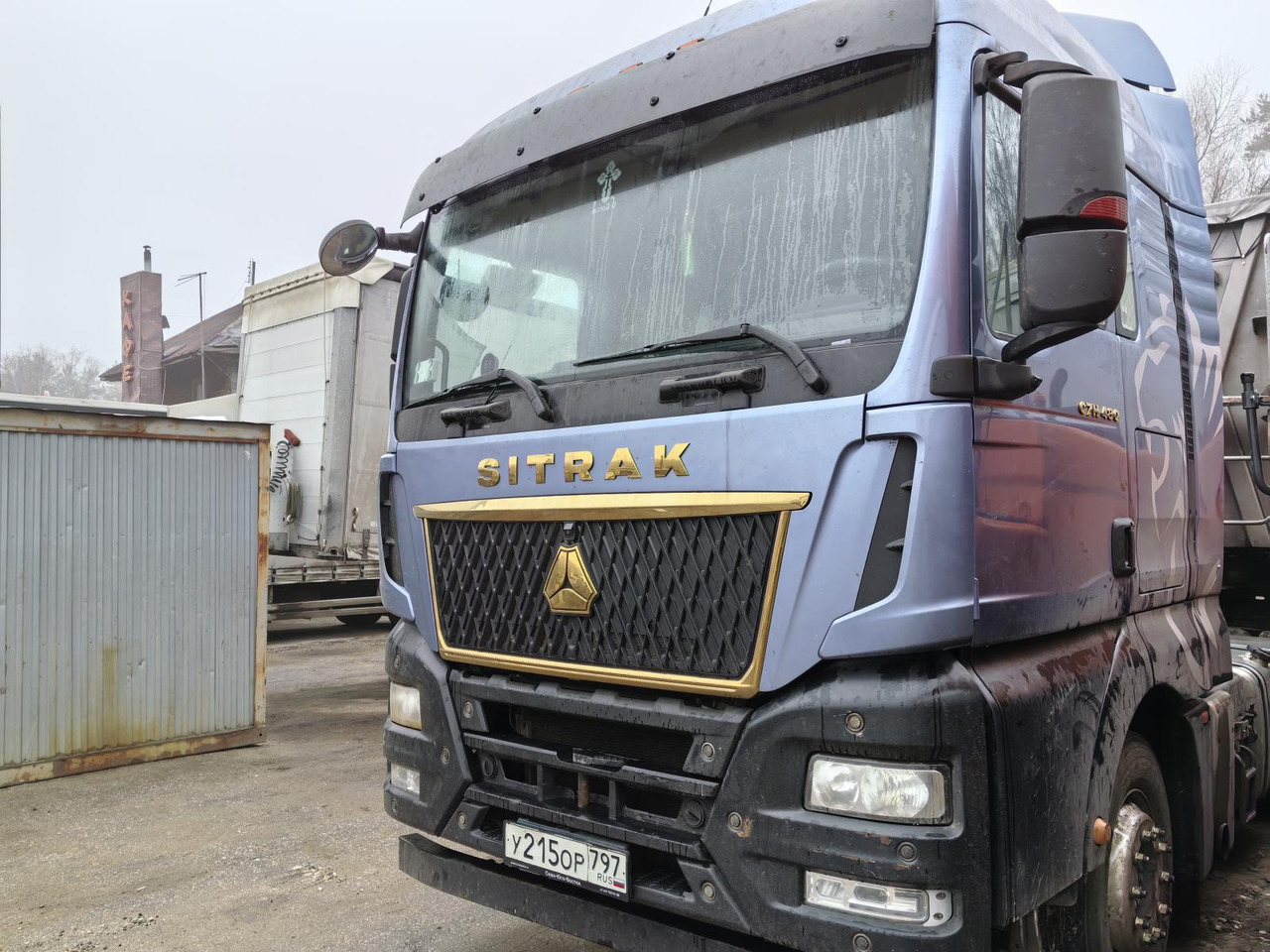 SITRAK ZZ4256V364HE - Тягач: фото 2 SITRAK ZZ4256V364HE - Тягач: фото 2
