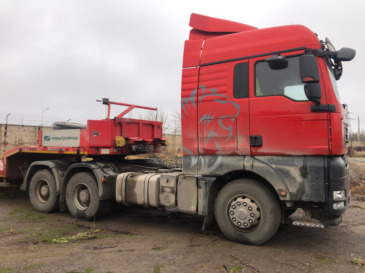 SITRAK ZZ4256V364HE - Тягач: фото 5 SITRAK ZZ4256V364HE - Тягач: фото 5
