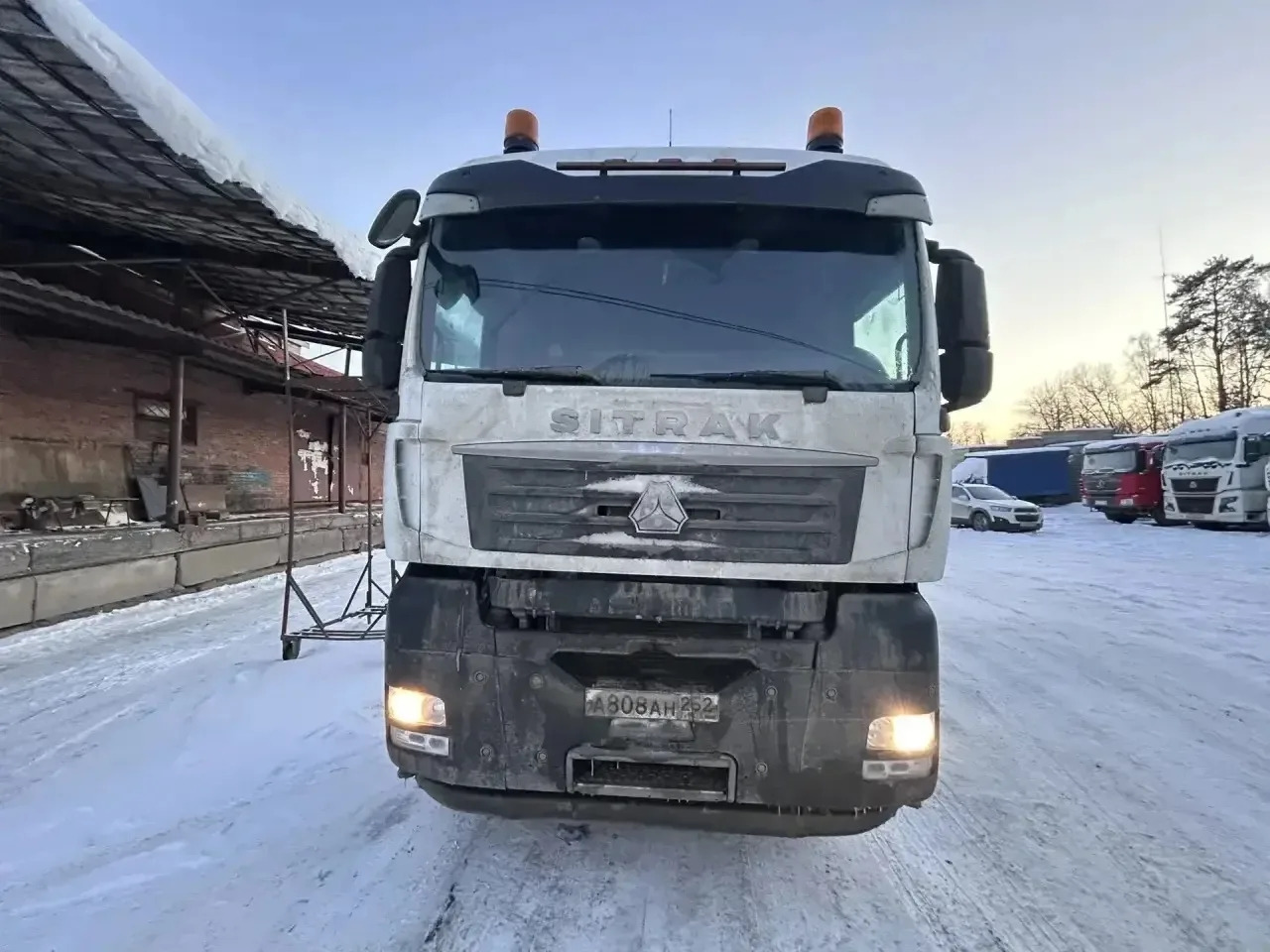 SITRAK ZZ4256V364HE - Тягач: фото 1 SITRAK ZZ4256V364HE - Тягач: фото 1