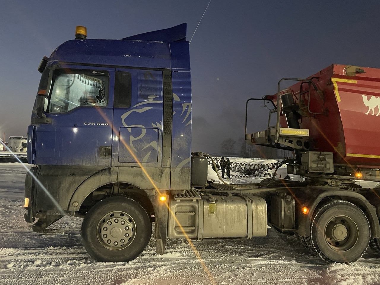 SITRAK ZZ4256V364HE - Тягач: фото 4 SITRAK ZZ4256V364HE - Тягач: фото 4