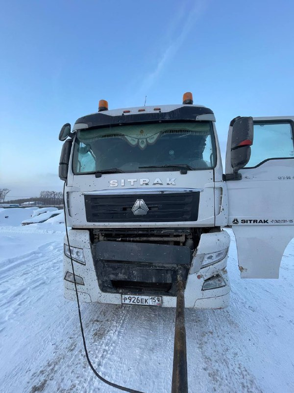 SITRAK ZZ4256V364HE - Тягач: фото 1 SITRAK ZZ4256V364HE - Тягач: фото 1
