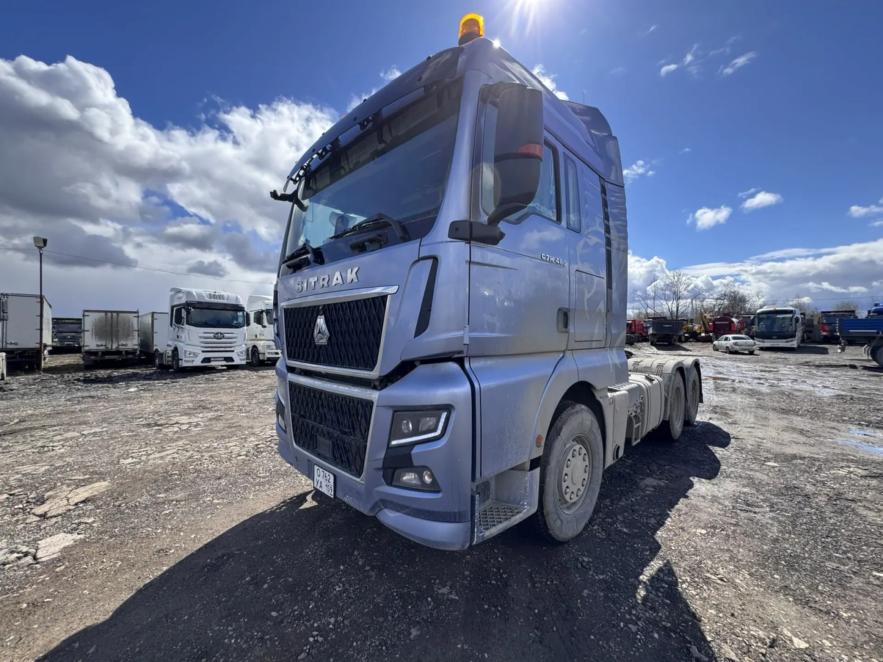 SITRAK ZZ4256V364HE - Тягач: фото 3 SITRAK ZZ4256V364HE - Тягач: фото 3