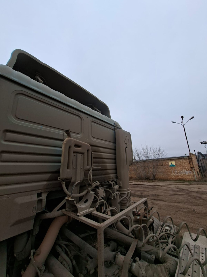 Shacman (Shaanxi) SX42586W385C - Тягач: фото 4 Shacman (Shaanxi) SX42586W385C - Тягач: фото 4