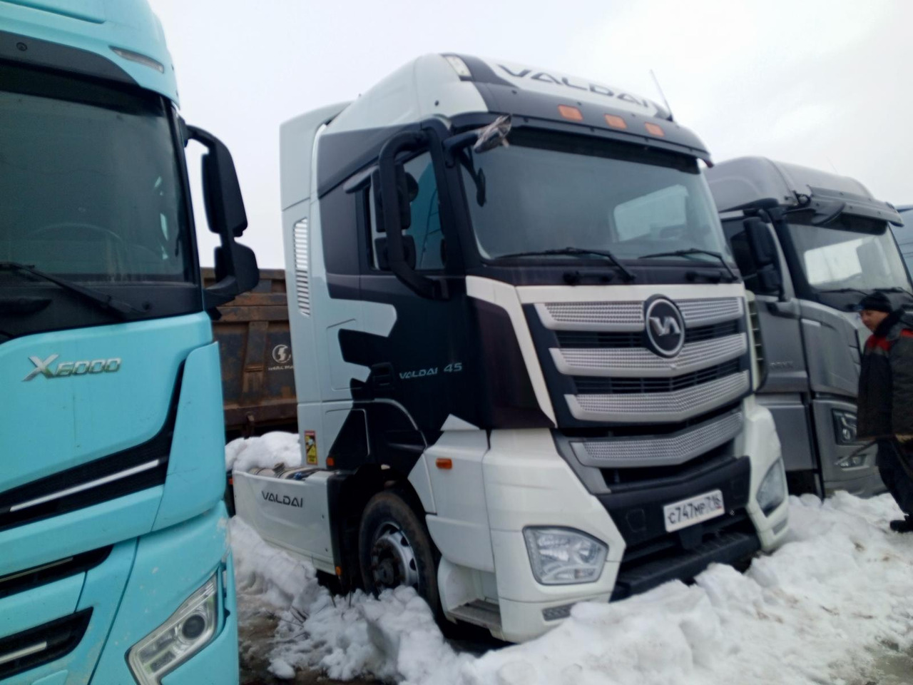 VALDAI FB2R13 - Тягач: фото 2 VALDAI FB2R13 - Тягач: фото 2