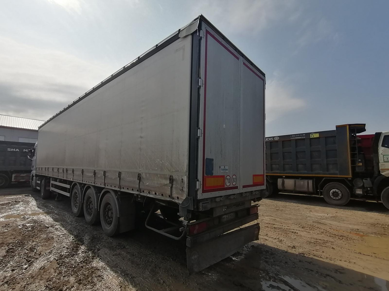 Шторно-бортовой полуприцеп UAT SCFG-9226.01: фото 7 Шторно-бортовой полуприцеп UAT SCFG-9226.01: фото 7