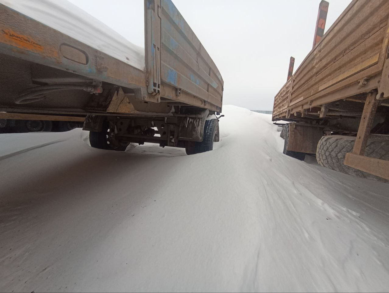 УралСпецТранс 94656L-A1-03 - Прицеп бортовой/ Платформа: фото 4 УралСпецТранс 94656L-A1-03 - Прицеп бортовой/ Платформа: фото 4