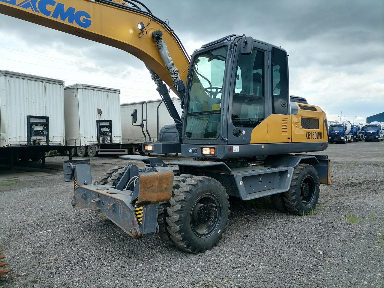 XCMG XE150WD - Колёсный экскаватор: фото 3 XCMG XE150WD - Колёсный экскаватор: фото 3
