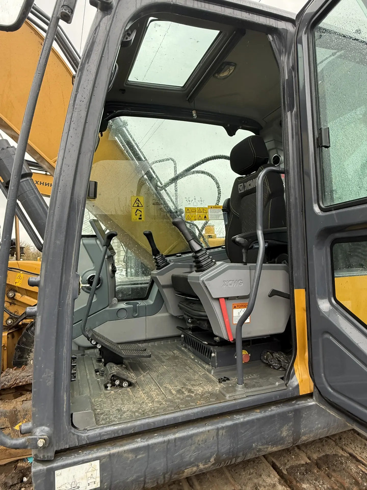 Гусеничный экскаватор XCMG XE180DN: фото 6 Гусеничный экскаватор XCMG XE180DN: фото 6