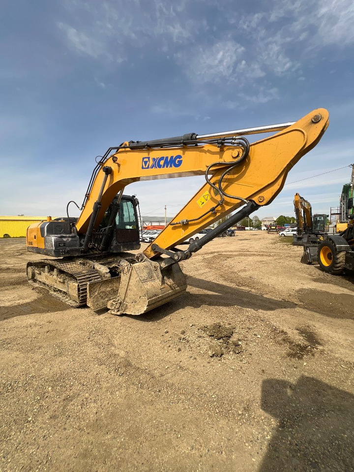 XCMG XE180DN - Гусеничный экскаватор: фото 3 XCMG XE180DN - Гусеничный экскаватор: фото 3