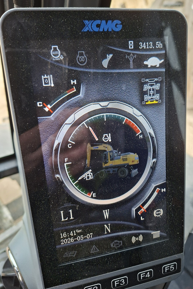 Колёсный экскаватор XCMG XE180WD: фото 7