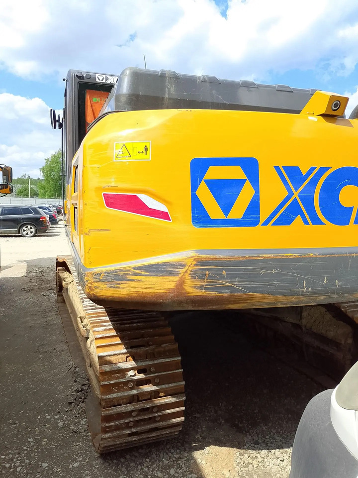 Гусеничный экскаватор XCMG XE225DN: фото 8 Гусеничный экскаватор XCMG XE225DN: фото 8