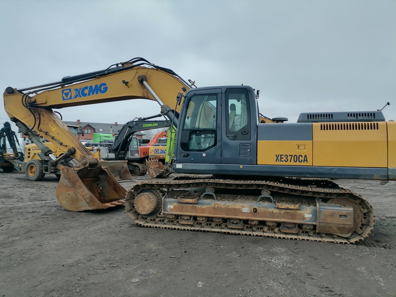 XCMG XE370CA - Гусеничный экскаватор: фото 5 XCMG XE370CA - Гусеничный экскаватор: фото 5