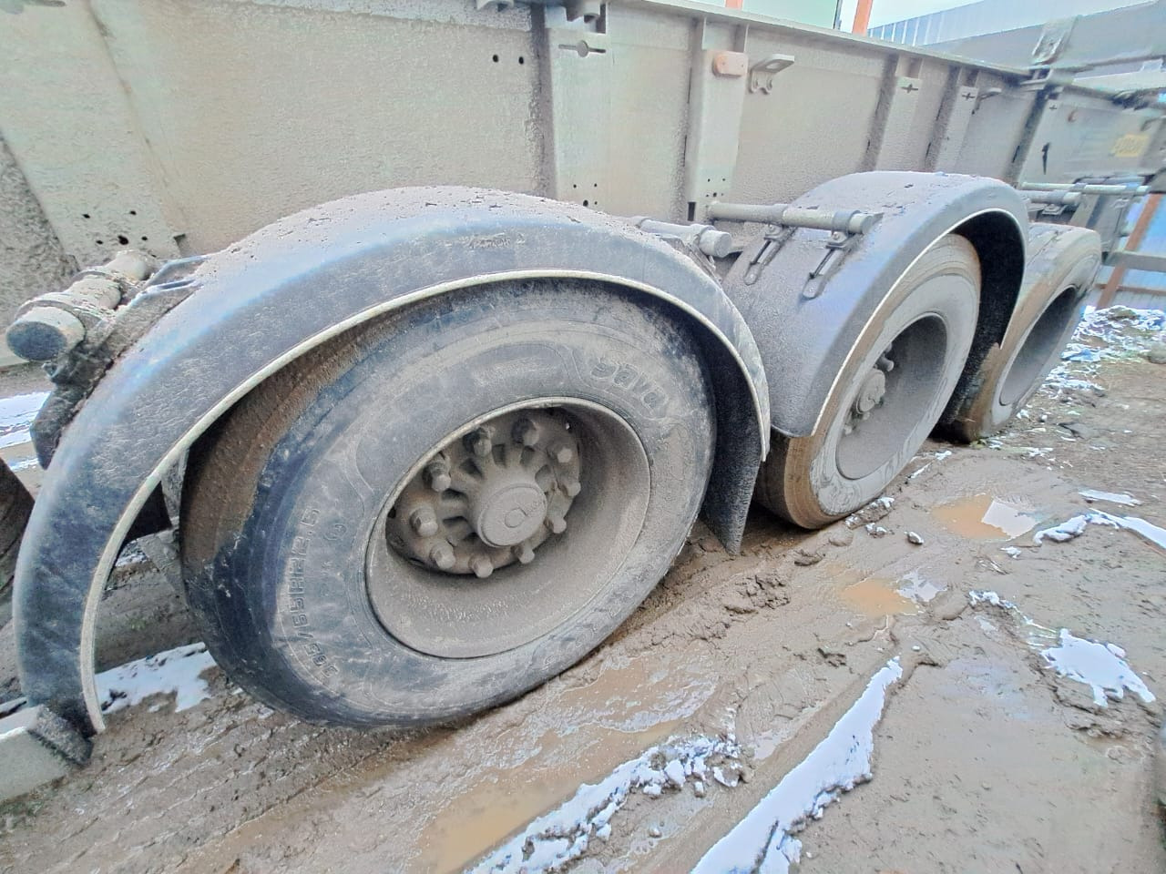 Полуприцеп лесовоз, сортиментовоз Zaslaw D-651A: фото 9 Полуприцеп лесовоз, сортиментовоз Zaslaw D-651A: фото 9