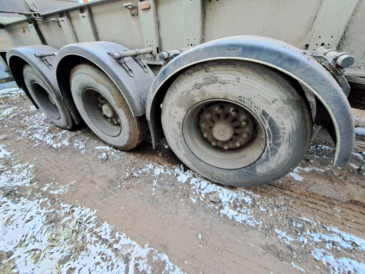 Полуприцеп лесовоз, сортиментовоз Zaslaw D-651A: фото 7 Полуприцеп лесовоз, сортиментовоз Zaslaw D-651A: фото 7