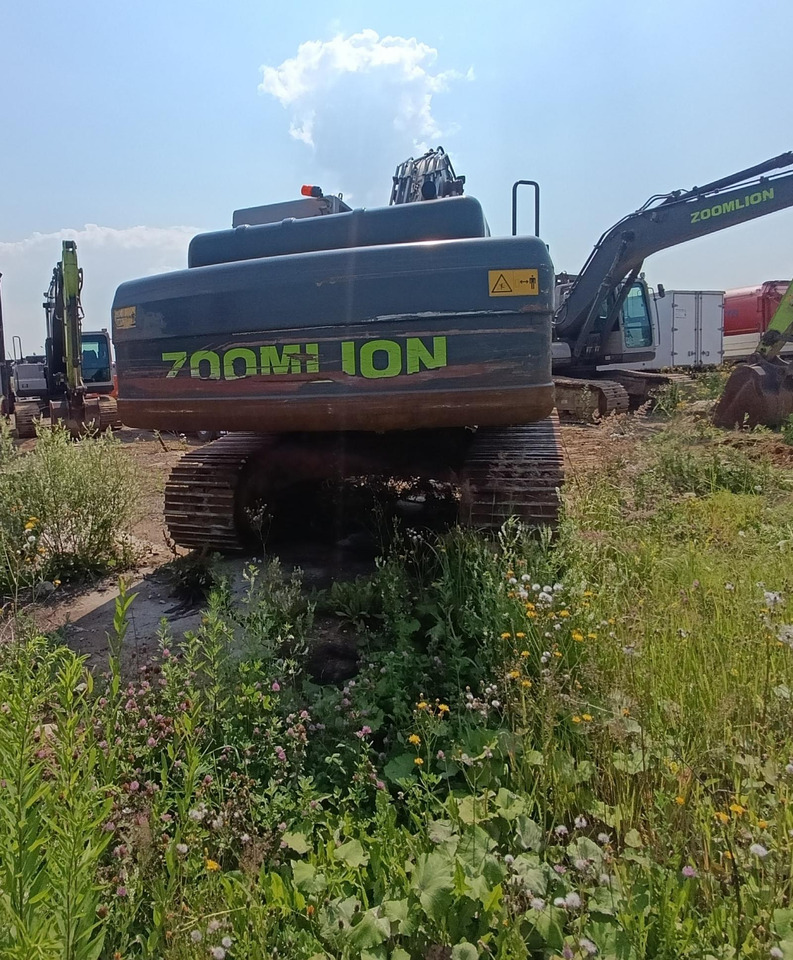 Гусеничный экскаватор Zoomlion ZE215E: фото 8 Гусеничный экскаватор Zoomlion ZE215E: фото 8