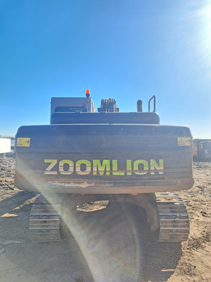Zoomlion ZE215E - Гусеничный экскаватор: фото 4 Zoomlion ZE215E - Гусеничный экскаватор: фото 4