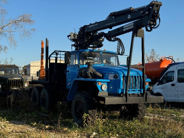 Урал 55571 Лесовоз с НОВЫМ КМУ ММ-110S (Майман) - Лесовоз, сортиментовоз: фото 1 Урал 55571 Лесовоз с НОВЫМ КМУ ММ-110S (Майман) - Лесовоз, сортиментовоз: фото 1