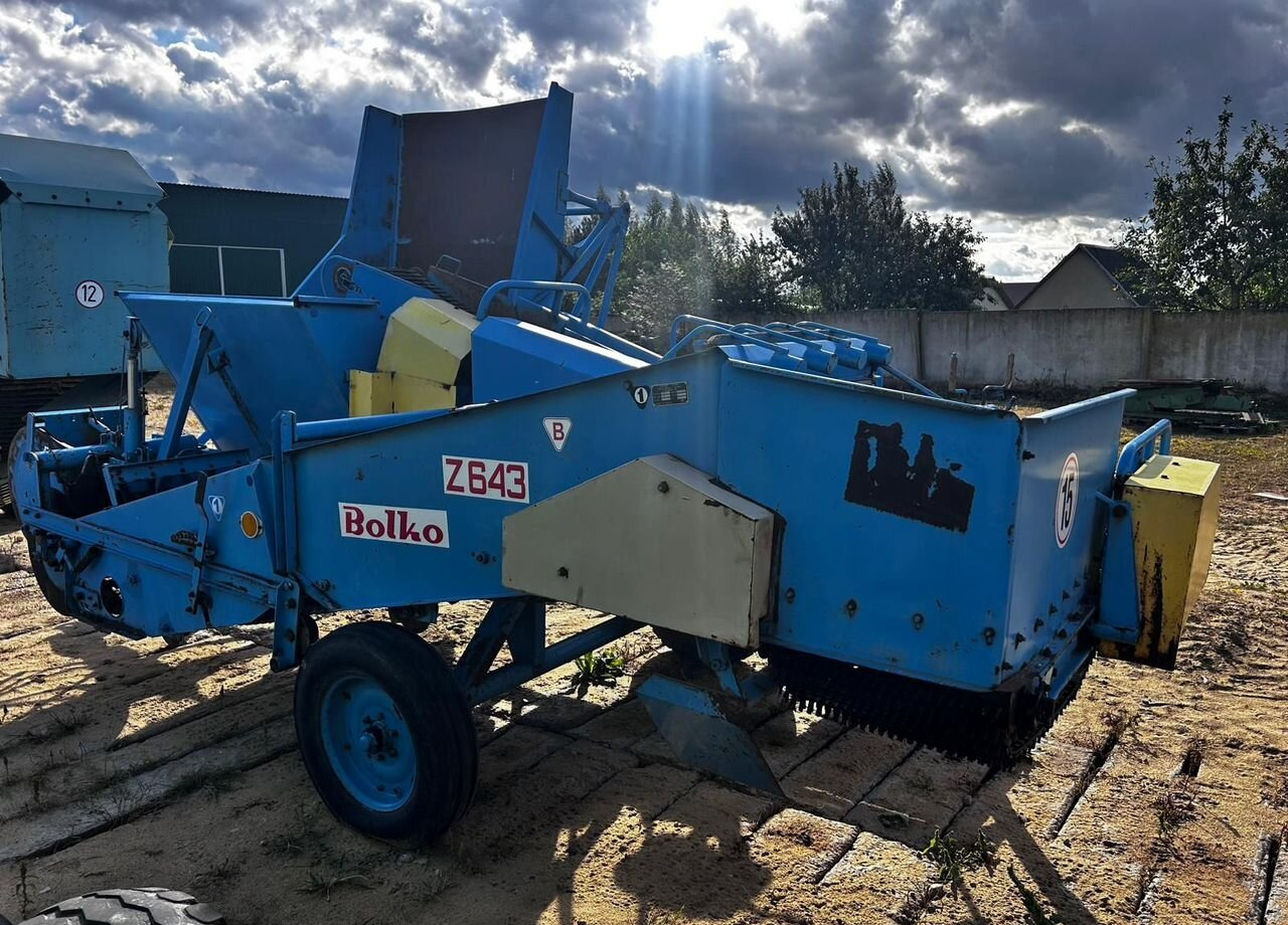 Bolko Z-643 - Картофелеуборочный комбайн: фото 4 Bolko Z-643 - Картофелеуборочный комбайн: фото 4