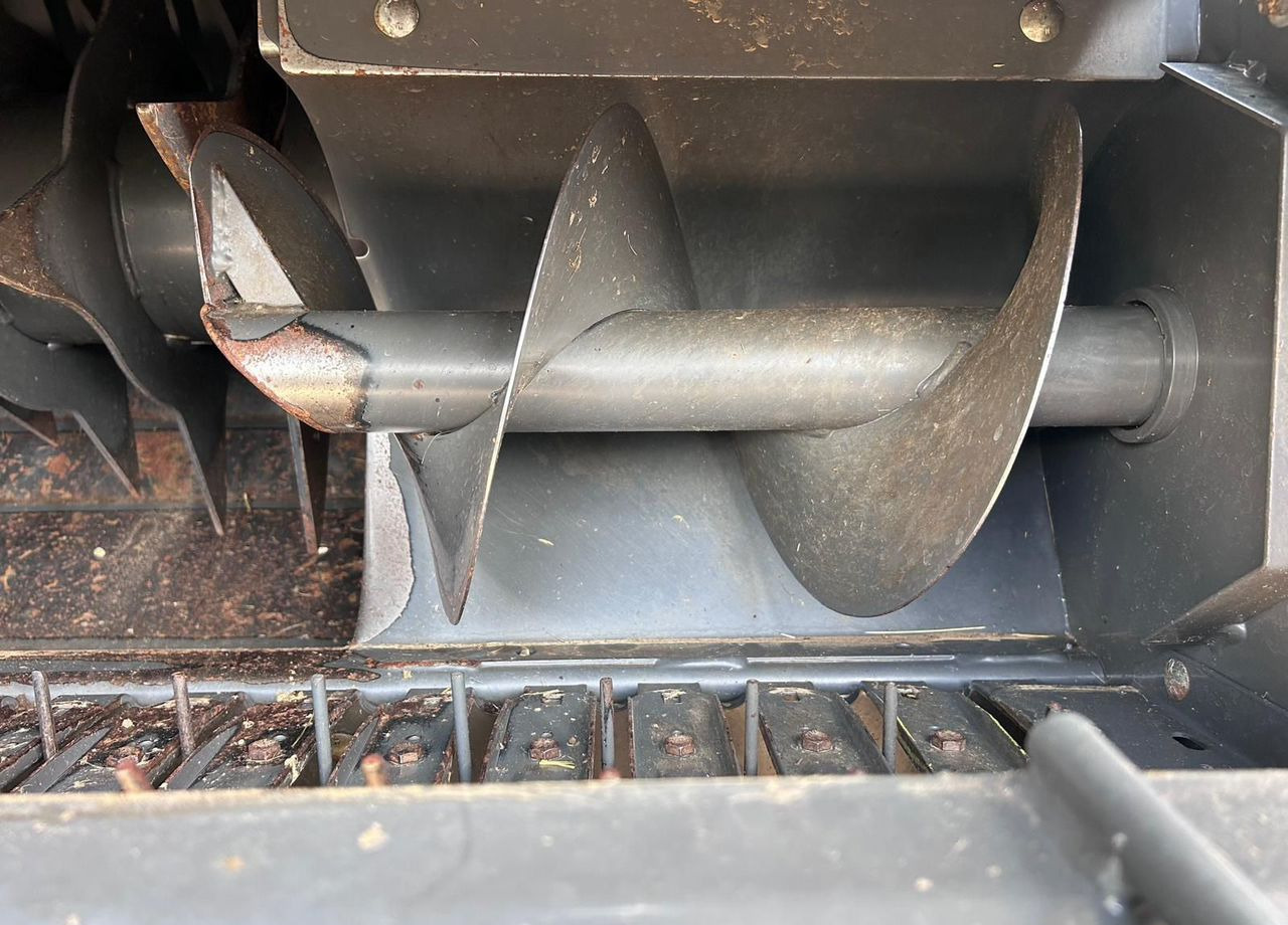 Пресс-подборщик рулонный Claas Variant 380: фото 8