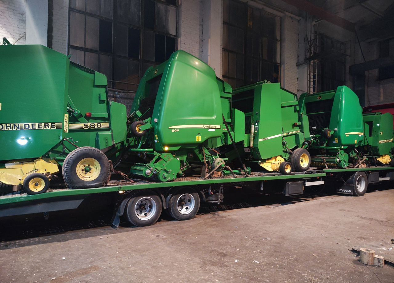 John Deere 854 - Пресс-подборщик рулонный: фото 3 John Deere 854 - Пресс-подборщик рулонный: фото 3