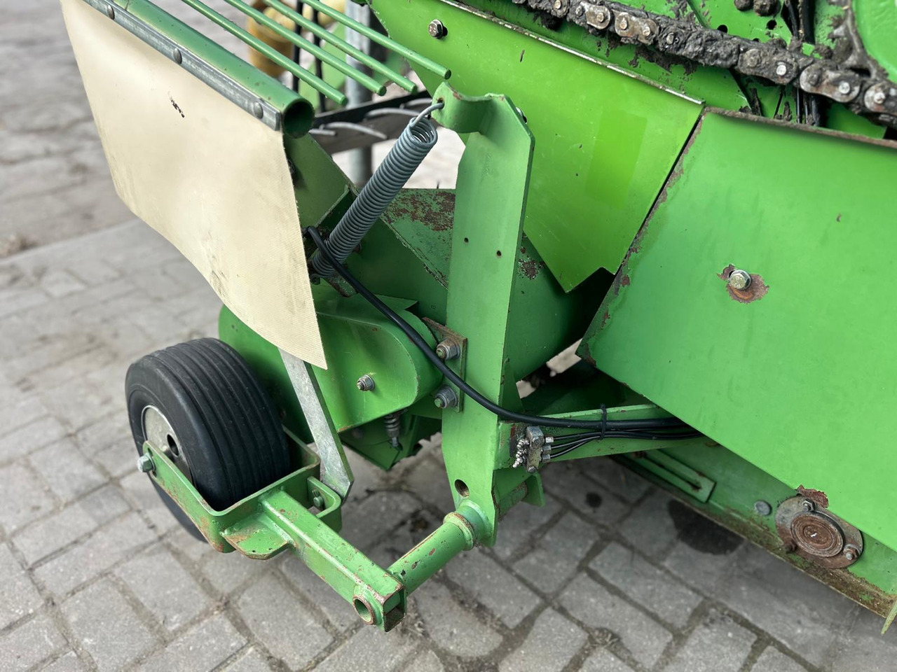 Пресс-подборщик рулонный KRONE 1250: фото 21 Пресс-подборщик рулонный KRONE 1250: фото 21