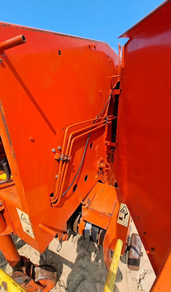 Sipma Classic - Пресс-подборщик рулонный: фото 2 Sipma Classic - Пресс-подборщик рулонный: фото 2