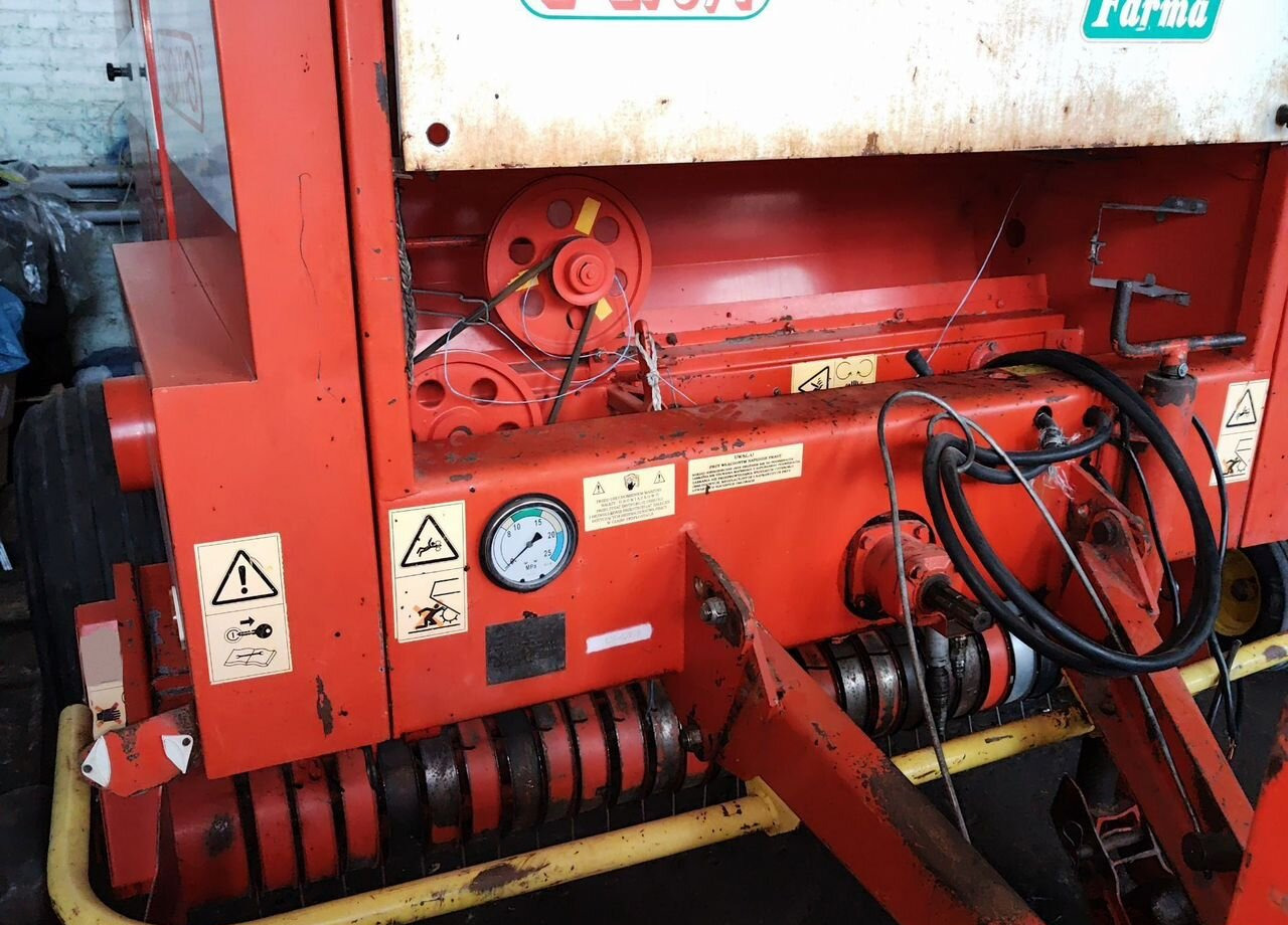 Sipma Farma - Пресс-подборщик рулонный: фото 2 Sipma Farma - Пресс-подборщик рулонный: фото 2