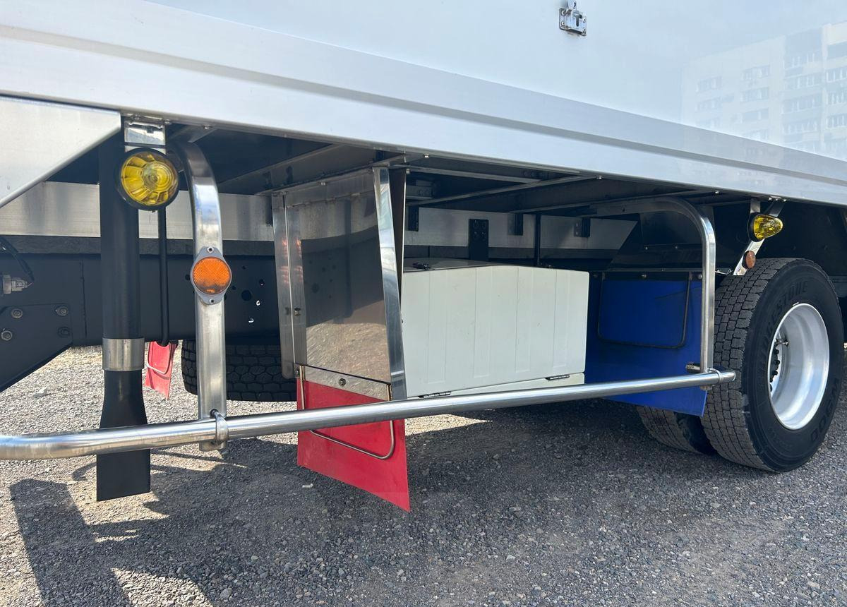 Рефрижератор Isuzu Forward: фото 10