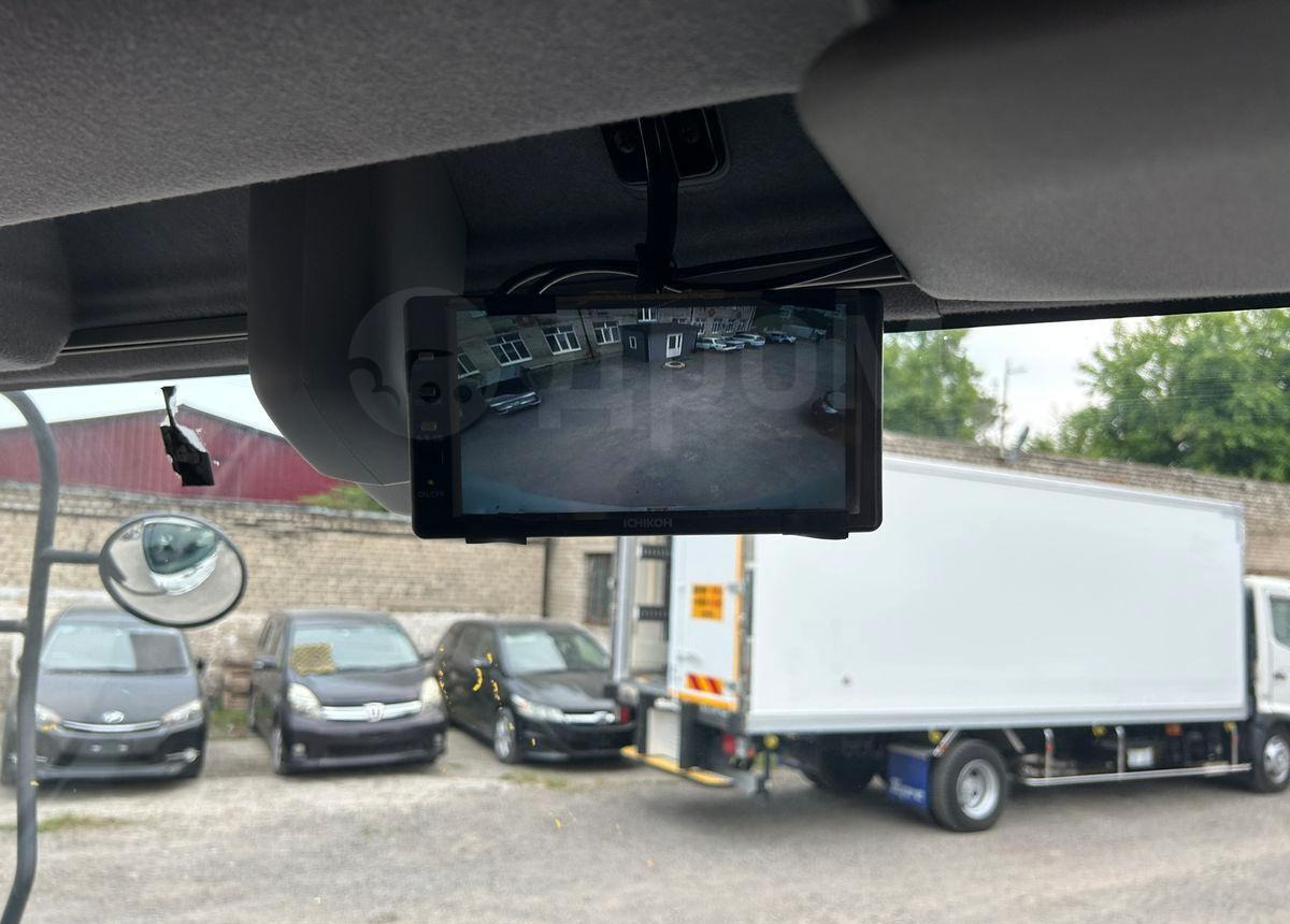 Грузовик с закрытым кузовом Isuzu Forward: фото 17 Грузовик с закрытым кузовом Isuzu Forward: фото 17