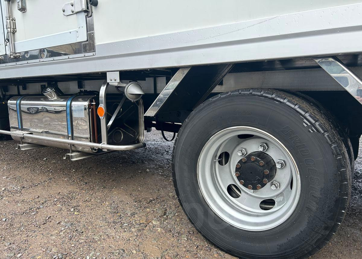 Рефрижератор Isuzu Forward: фото 7