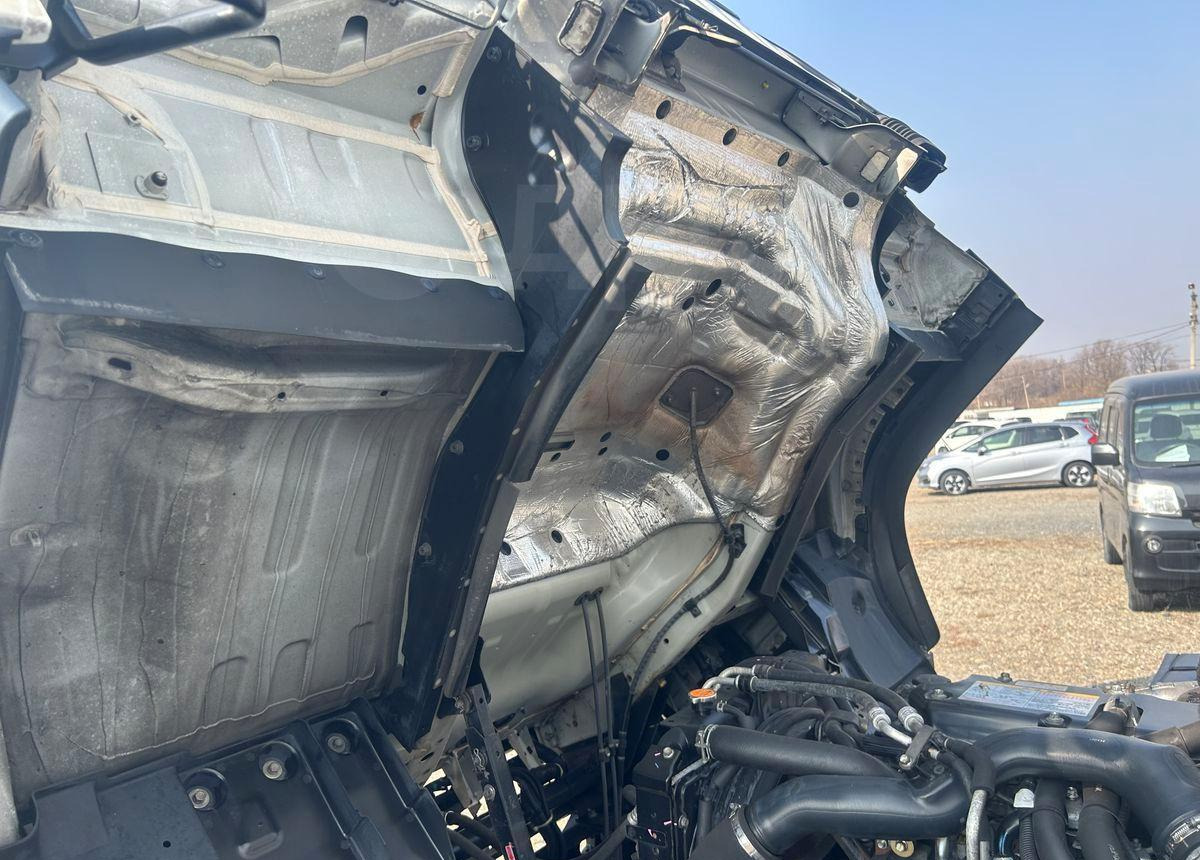 Рефрижератор Isuzu Forward: фото 14