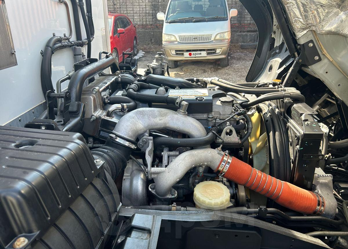 Рефрижератор Isuzu Forward: фото 15