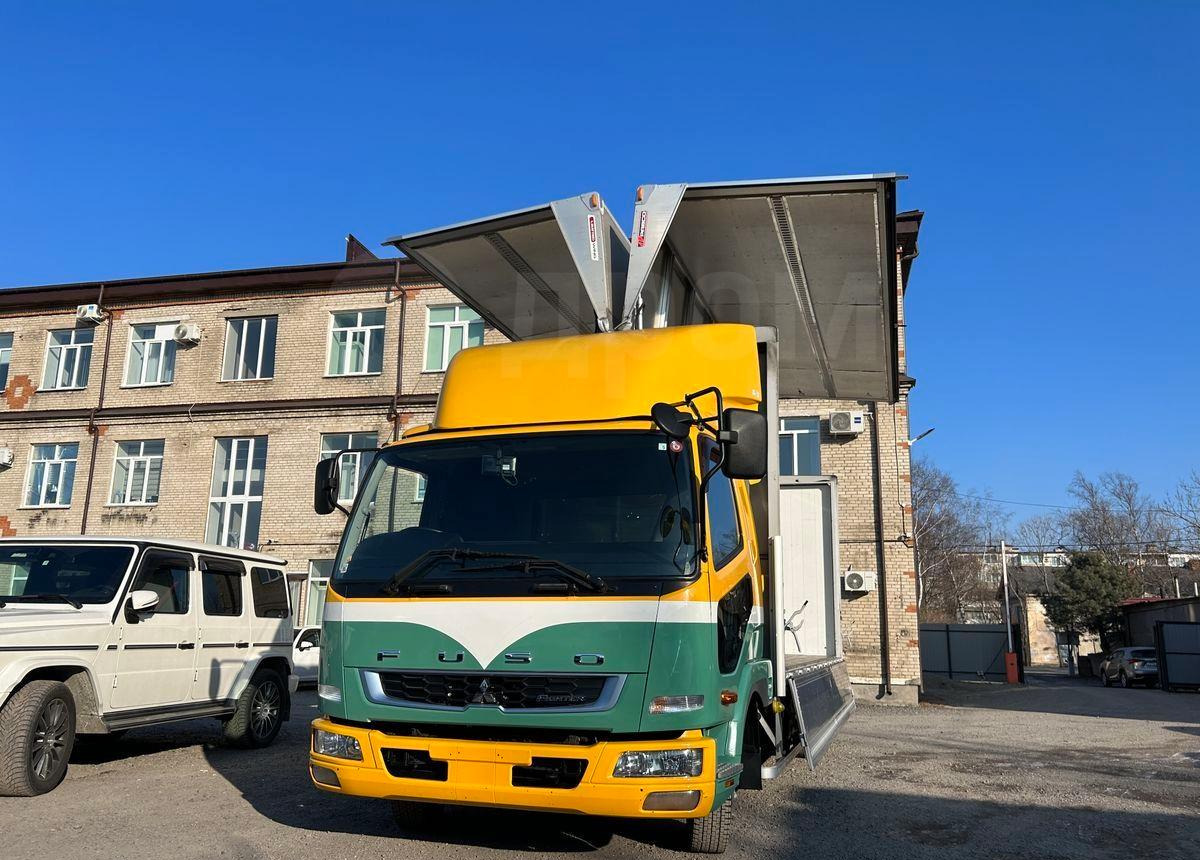 Грузовик с закрытым кузовом Mitsubishi Fuso Fighter: фото 7