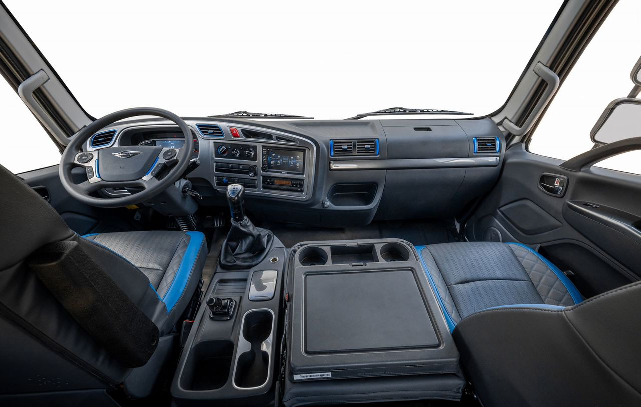 Новый Бортовой грузовик/ Платформа, Автоманипулятор Forland 12: фото 16